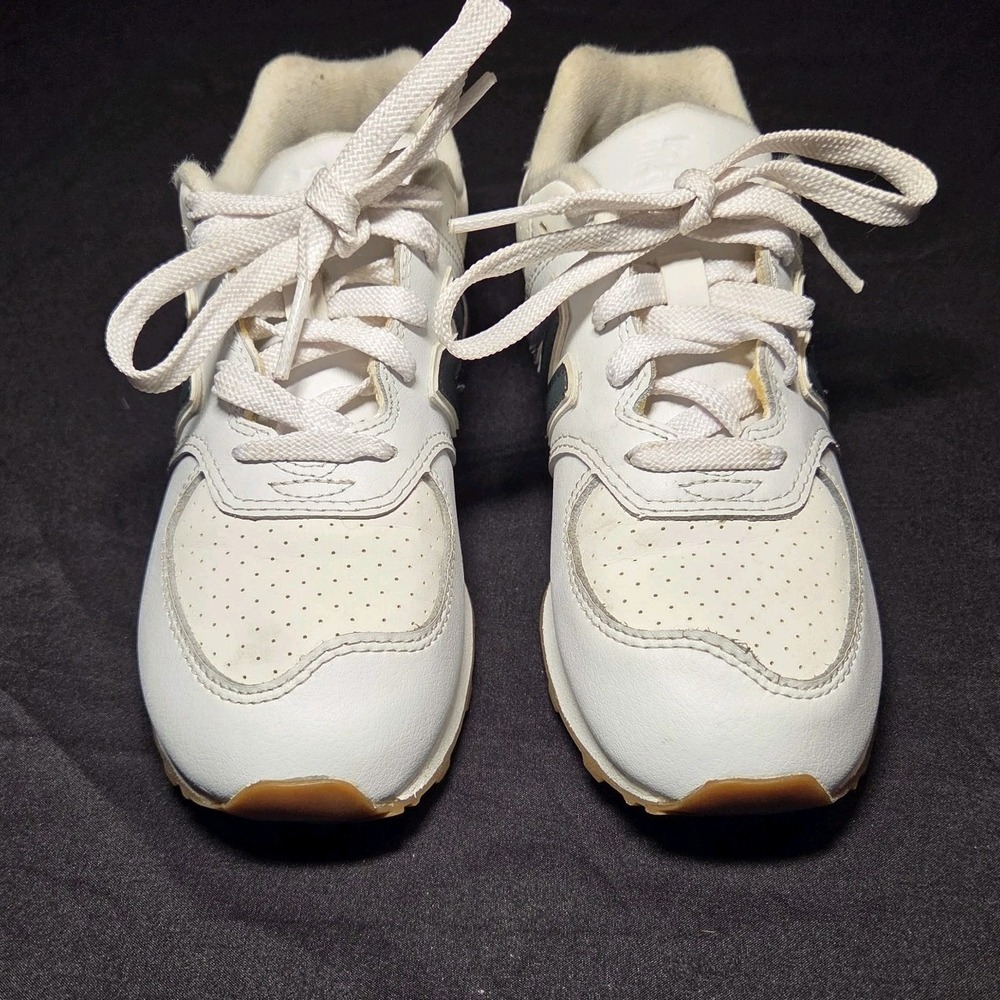 New Balance 574 Kids Size 2 White Grey Retro Y2K Casual Athletic Sneakers